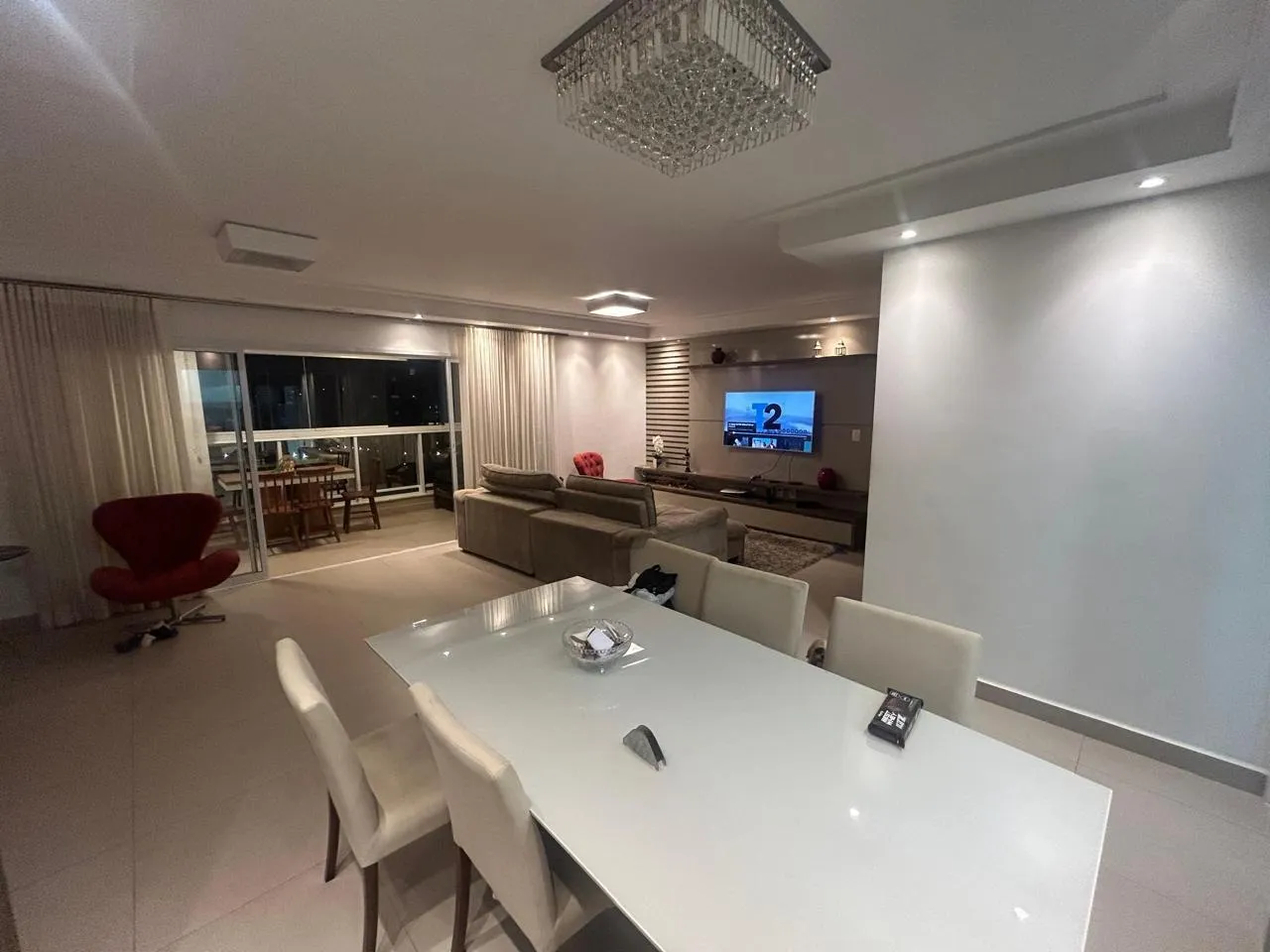 Imagem Luxuoso Apartamento no Coração do Parque Campolim Cond. Residencial Saint Tropez