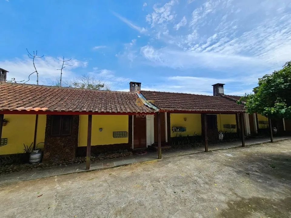 Imagem Pousada para Venda em Teresópolis / RJ no bairro Albuquerque
