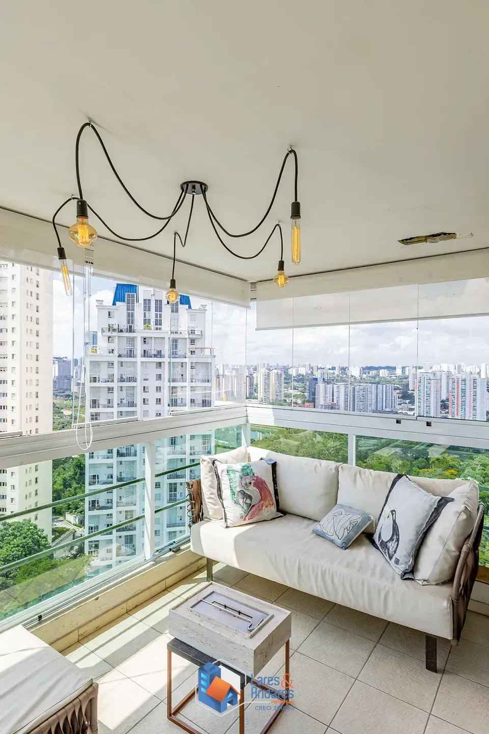 Imagem Cobertura para venda em Morumbi com 3 quartos, sendo 3 suítes, 143m²