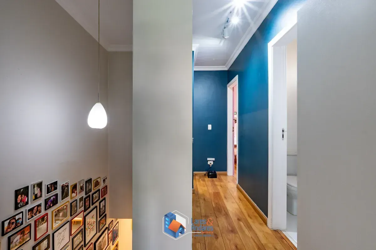 Imagem Sobrado para venda em Rolinópolis com 4 quartos, sendo 2 suítes, 225m²