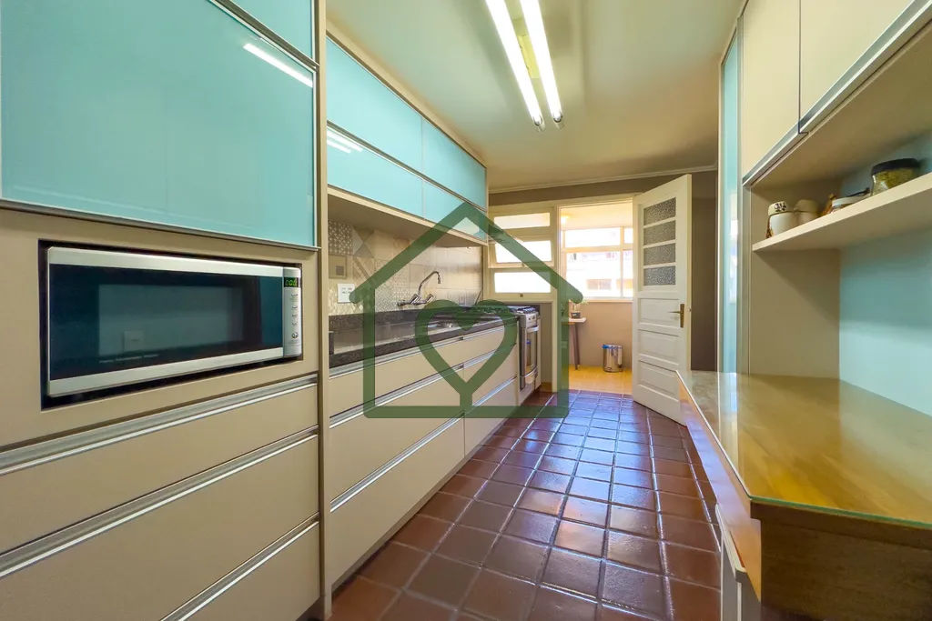Imagem Ótimo apartamento de 3 dormitórios sendo 1 suíte, no Bairro Petrópolis em Porto Alegre. 
 
Para ...