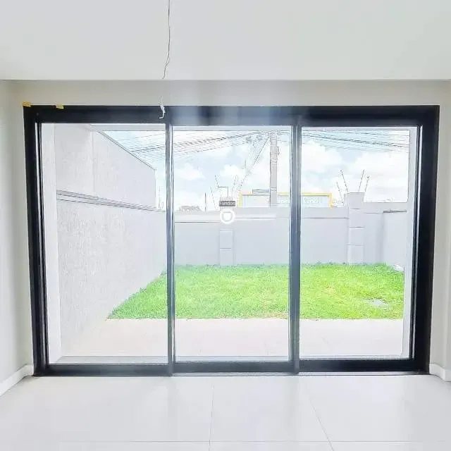 Imagem Casa de Condomínio com 3 Quartos à Venda, 164 metros em Santa Cândida - Curitiba