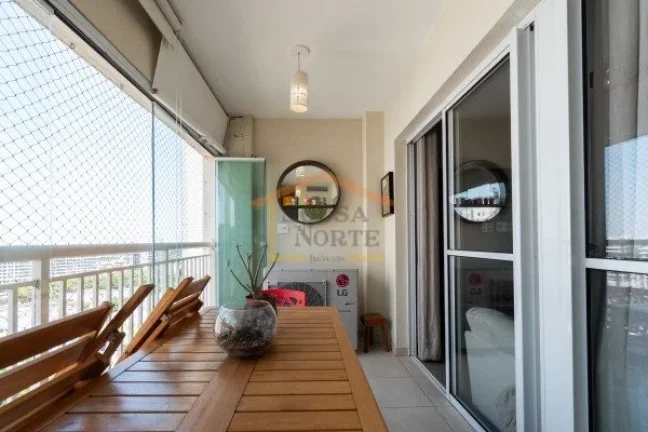 Imagem Apartamento à venda, com 88m², 2 dormitórios, sendo 1 suite, 2 banheiros, possui cozinha integrad...