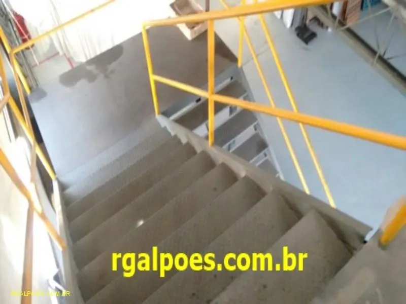Imagem Salão Comercial para Venda em DUQUE DE CAXIAS, Santa Cruz Da Serra, 3 banheiros, 3 vagas