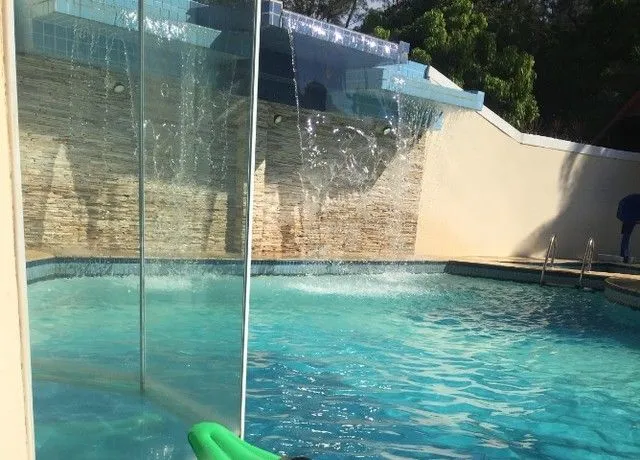 Imagem San Diego: casa duplex 450 m², 4 quartos e piscina