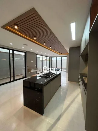 Imagem Casa à venda, 210 m² por R$ 1.690.000,00 - Jardins Nápoles - Senador Canedo/GO