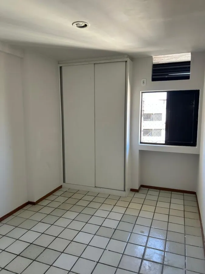 Imagem Apartamento para Venda em Maceió, Ponta Verde, 3 dormitórios, 1 suíte, 2 banheiros, 1 vaga