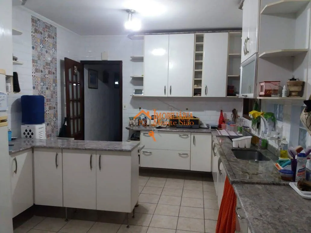 Imagem Sobrado com 4 dormitórios à venda, 172 m² por R$ 749.900,00 - Tremembé - São Paulo/SP