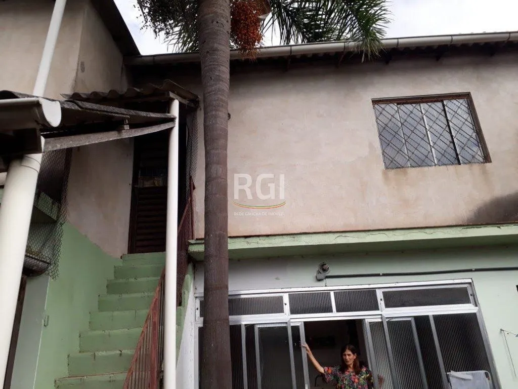 Imagem Casa para Venda - 120m², 3 dormitórios, sendo 1 suites, 3 vagas - Nonoai