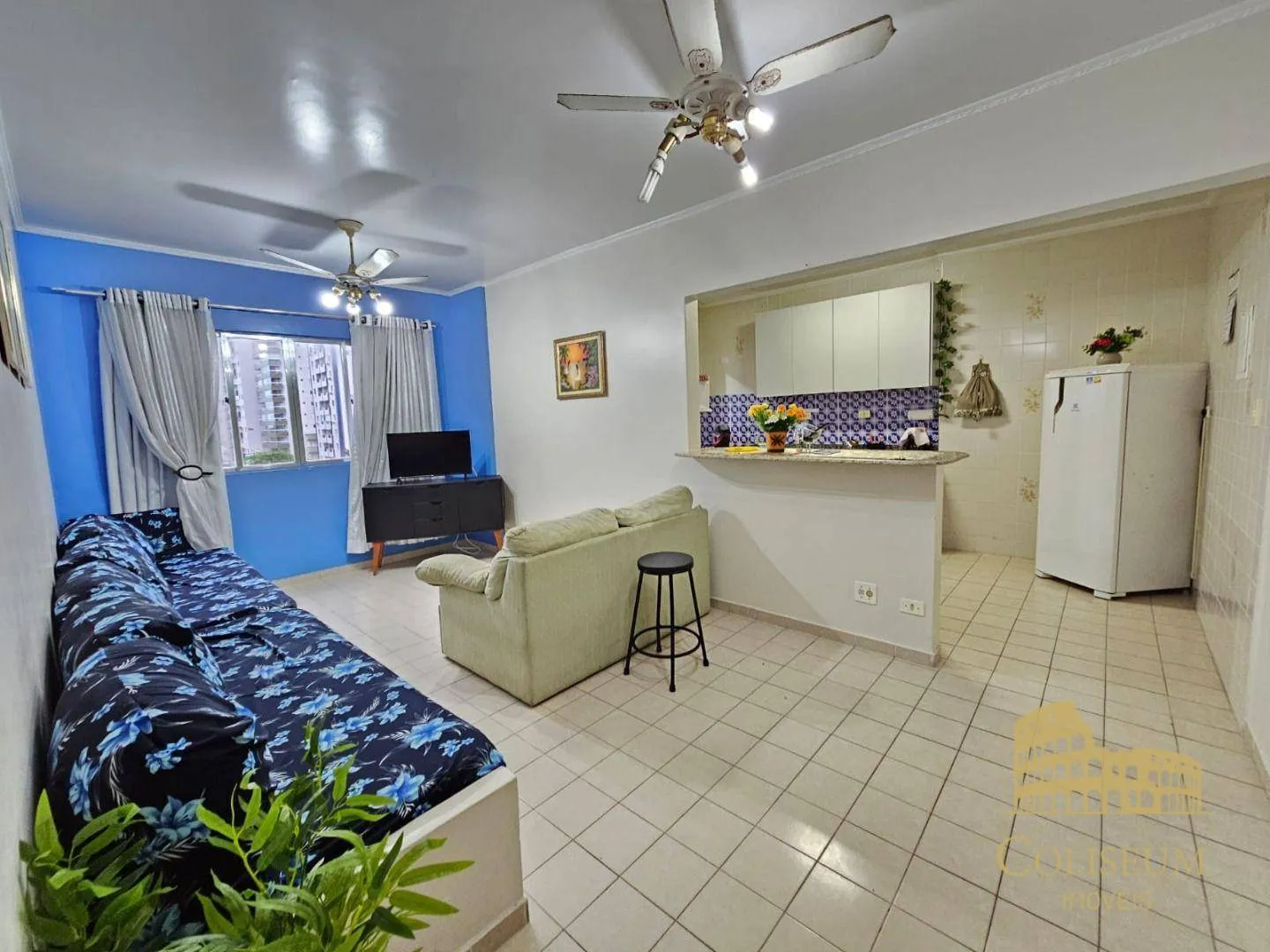 Foto do imóvel Apartamento com 1 dormitório à venda, 54 m² por R$ 300.000,00 - Ocian - Praia Grande/SP