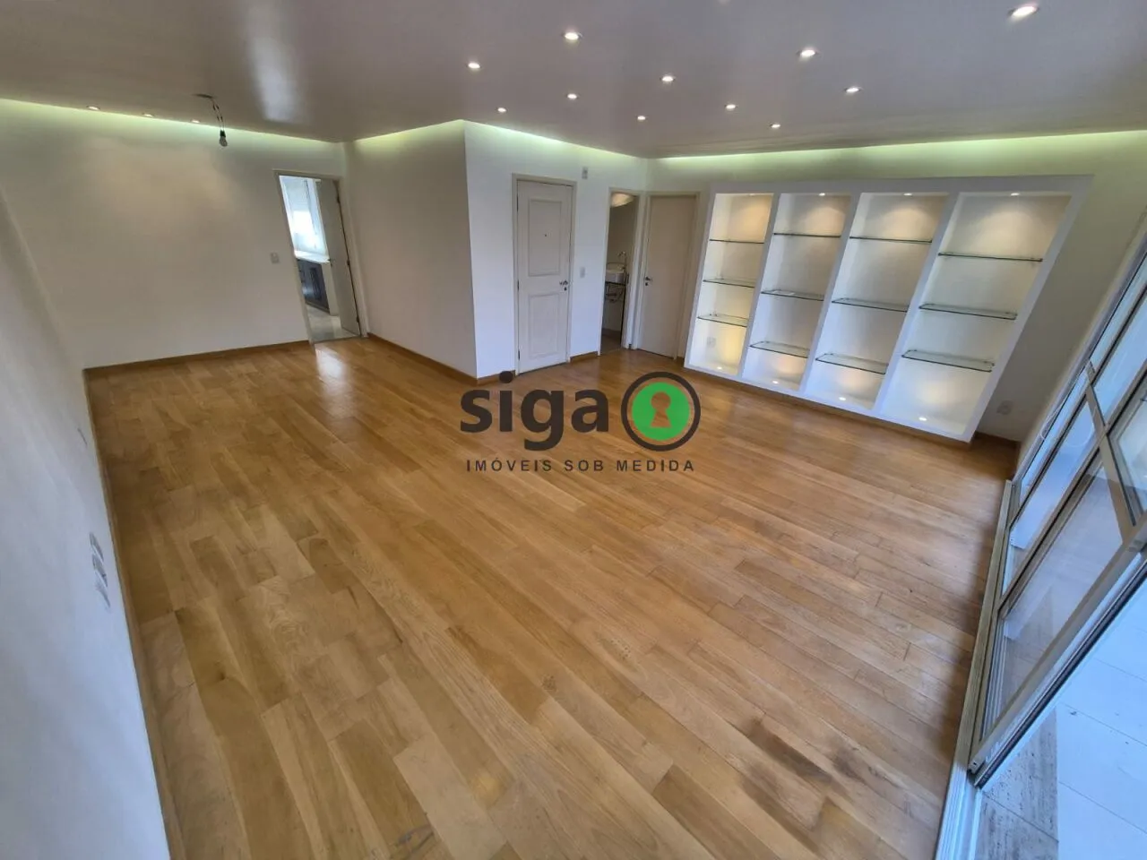 Imagem Apartamento a venda no Alto da Boa Vista com 4 quartos