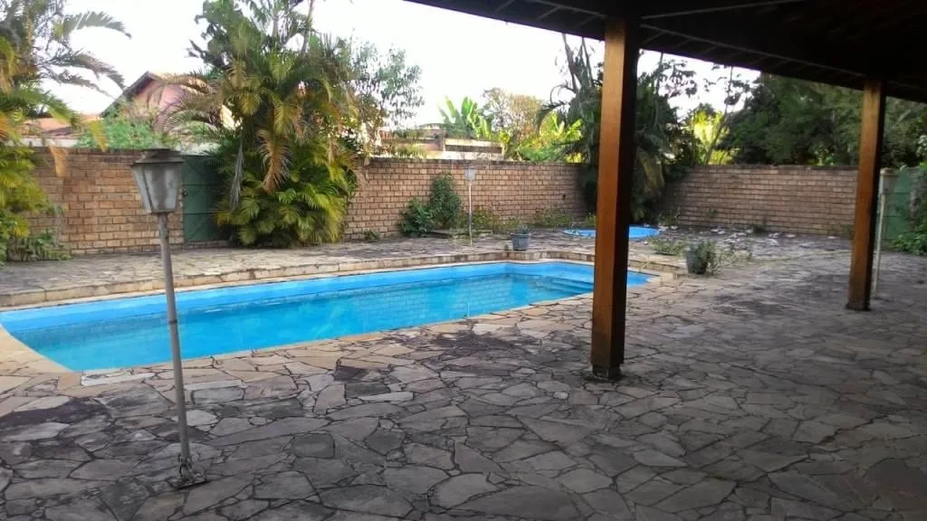 Imagem Casa à venda 5 Quartos, 2 Suites, 6 Vagas, 2326M², Jardim Carlota, Pindamonhangaba - SP