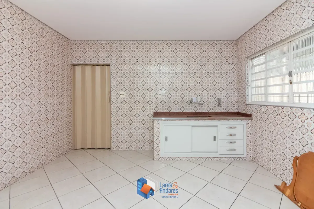 Imagem Casa para venda em Vila Ema com 2 quartos, 202m²