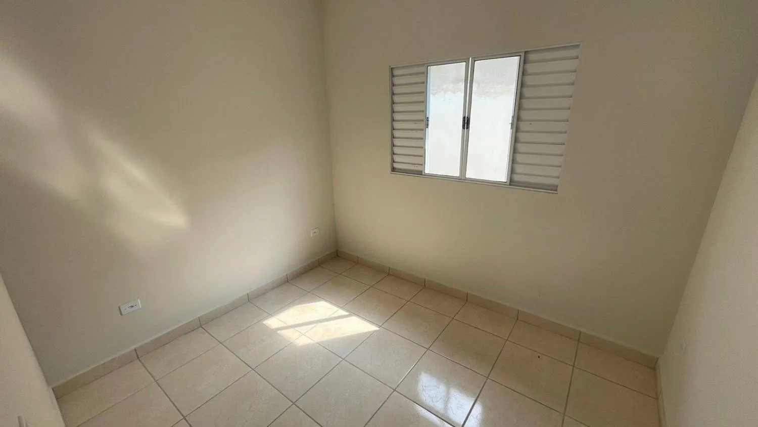 Imagem CASA NOVA 3 DORM COM PISCINA LADO PRAIA EM ITANHAEM