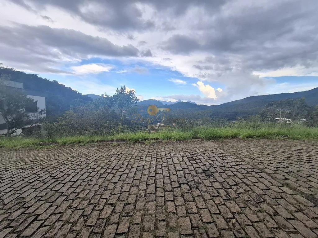 Foto do imóvel Terreno para Venda em Teresópolis / RJ em Rua Panamá