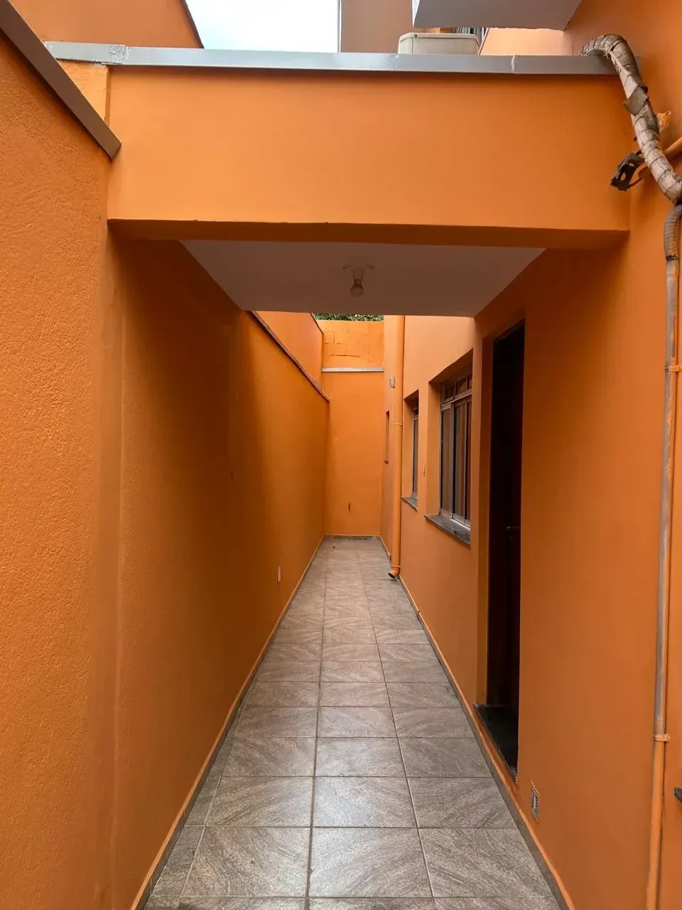 Imagem Casa com 2 Quartos para Alugar, 90 m² em Vila Anastácio - São Paulo