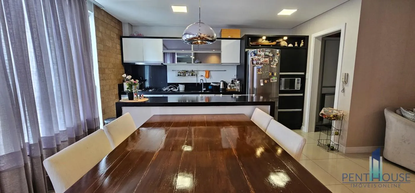 Imagem Apartamento Zona Central para Venda em Balneário Camboriú, CENTRO, 3 dormitórios, 1 suíte, 3 banheiros, 2 vagas