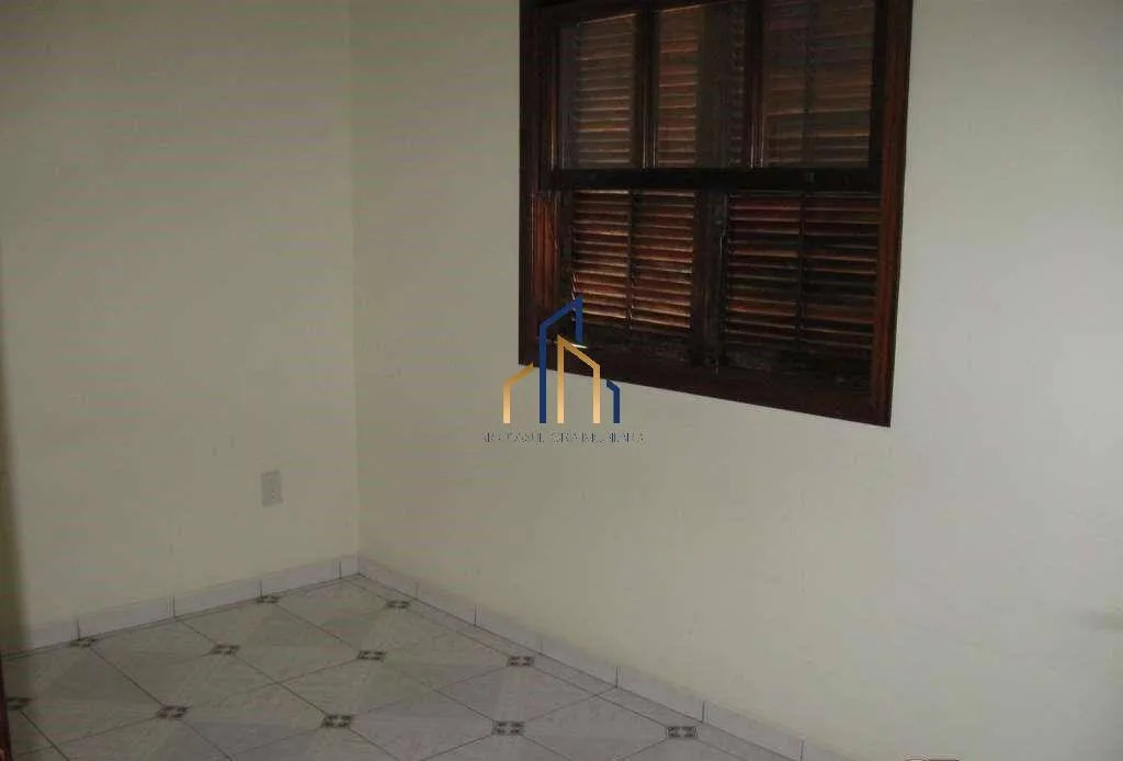 Imagem Sobrado para Venda em Santo André / SP no bairro Vila Scarpelli