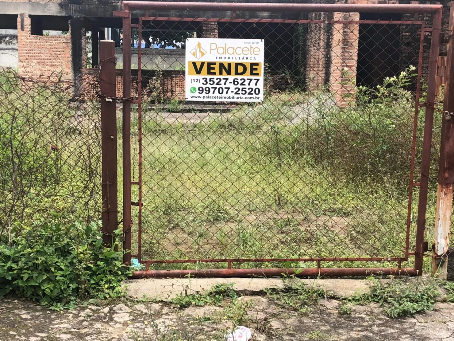 Imagem Terreno à venda 720M², Jardim Residencial Doutor Lessa, Pindamonhangaba - SP
