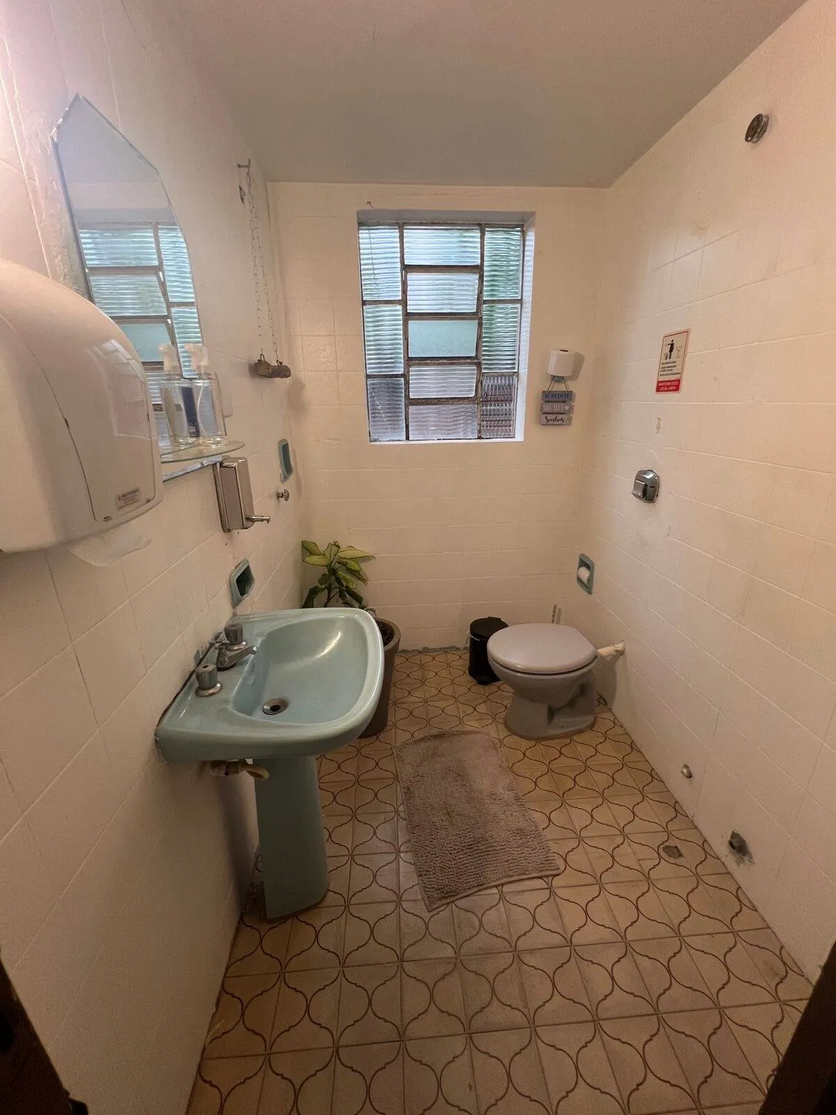 Imagem Casa a venda no bairro goiabeiras 3 quartos