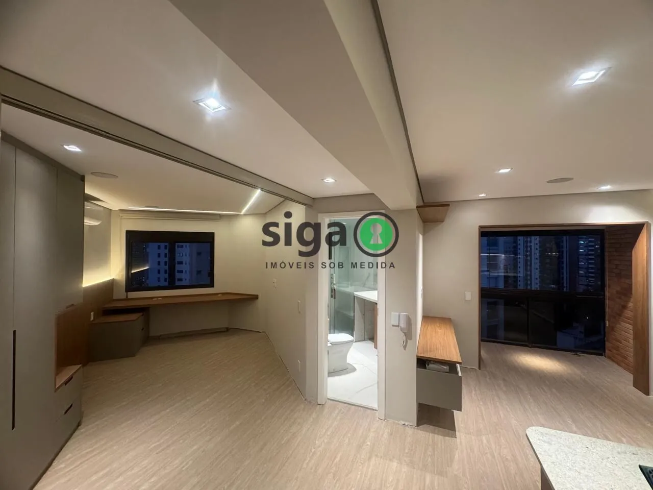 Foto do imóvel Apresentamos um apartamento totalmente reformado, elegante e funcional