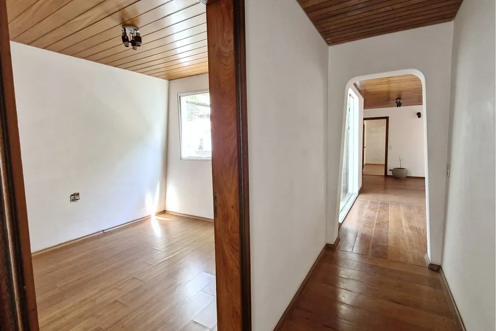 Imagem Casa à venda em São Paulo, Santo Amaro, com 5 quartos, 570.21m2