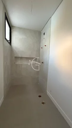 Imagem Linda Casa Residencial à Venda no Saguaçu, Joinville!