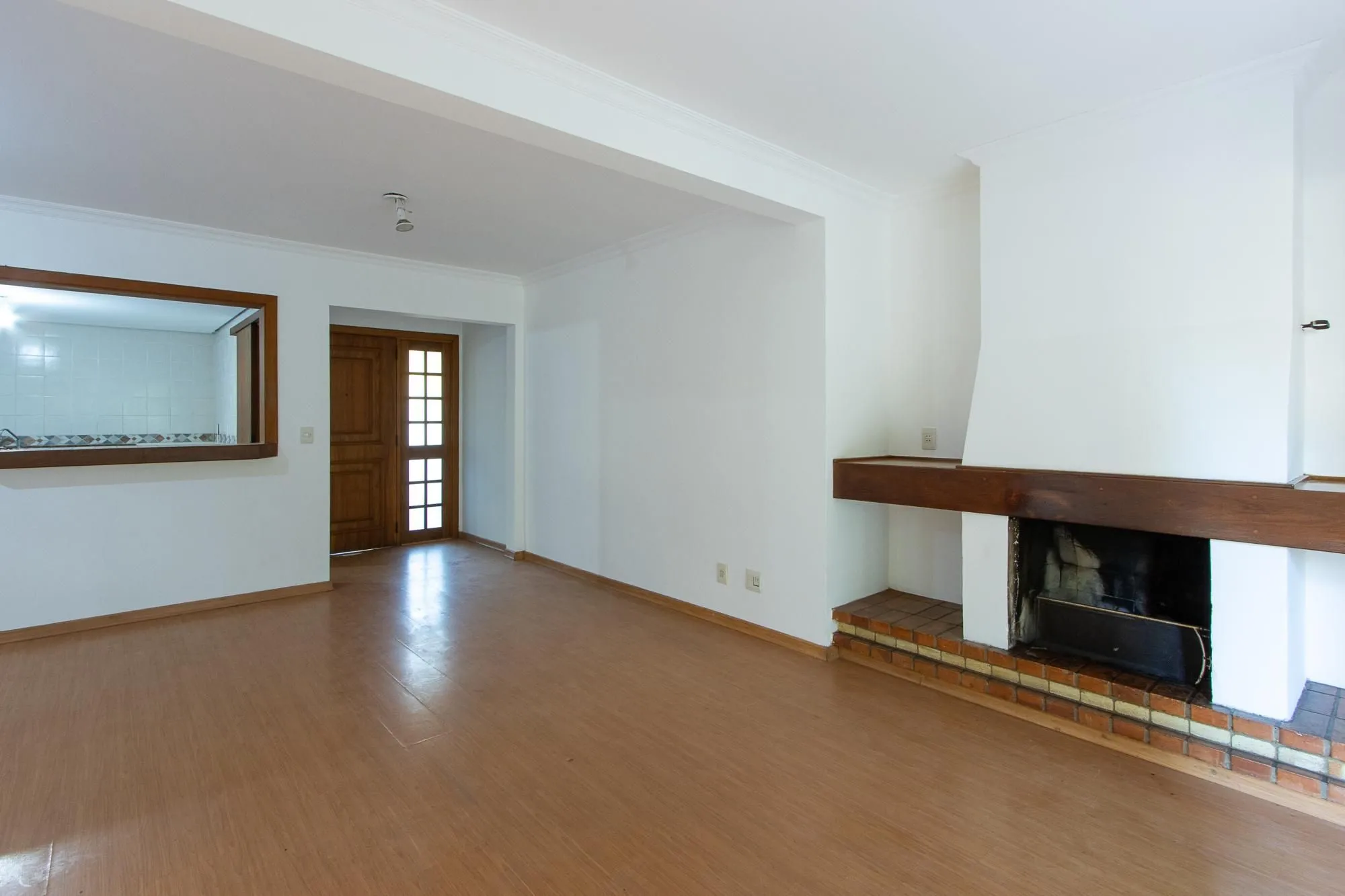 Imagem Apartamento bairro Cavalhada com 03 dormitórios, gabinete e 2 vagas 134,35m2 privativos!