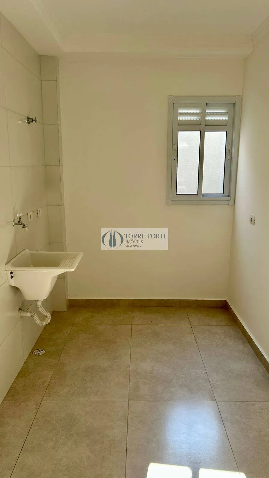Imagem Apartamento Novo com 1 dormitorio ,quintal,varanda sem vaga na Vila Carrão.