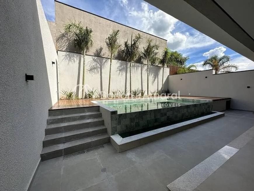 Imagem Casa em Condomínio a venda Swis Park