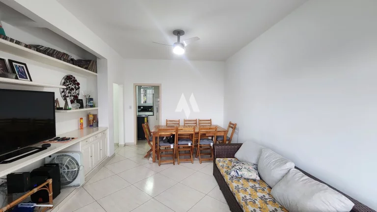 Imagem Apartamento Padrão à venda com 2 dormitórios e Vista para o mar no bairro Itararé de São Vicente/SP