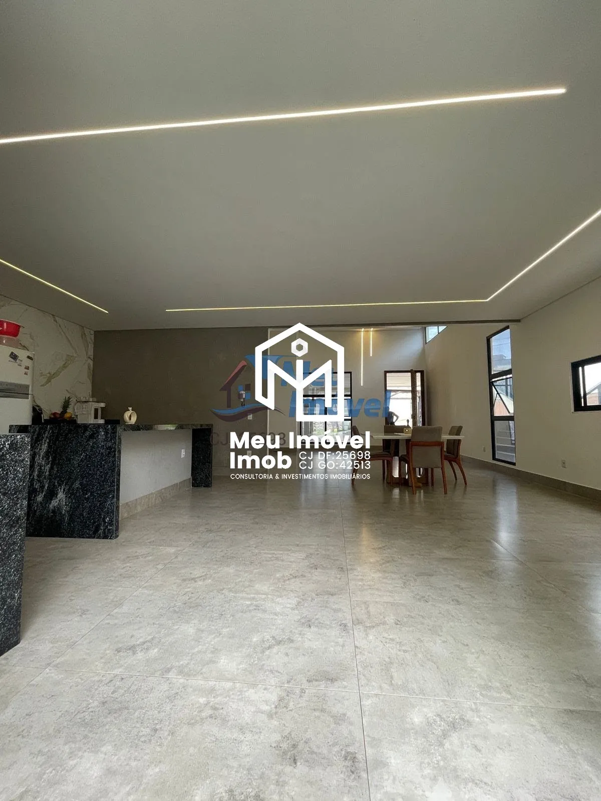 Imagem Casa 4 Quartos 4 Suítes 2 Vagas 320m² Águas Claras/DF