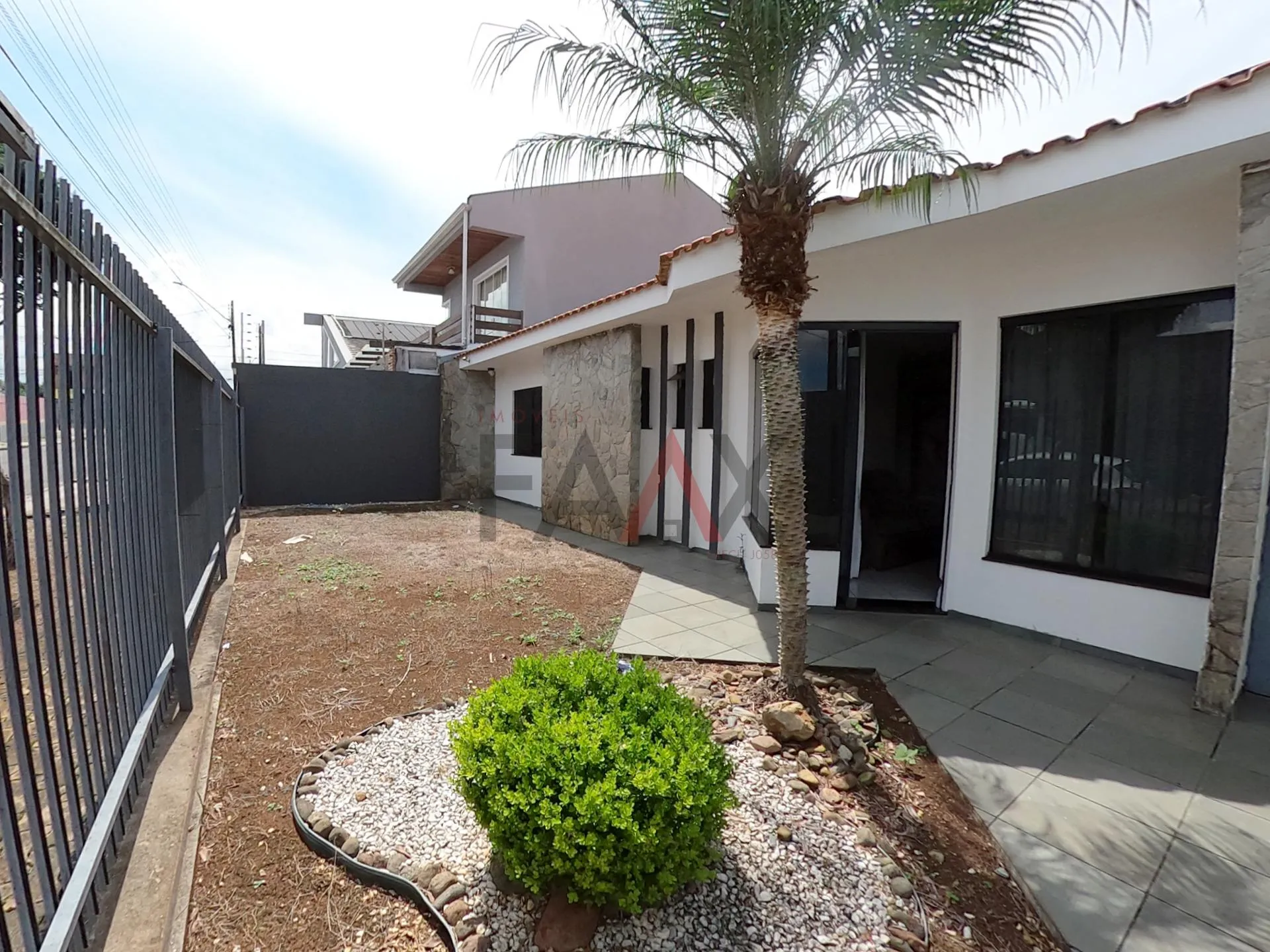Imagem ÓTIMA CASA na VILA CARLI, ATRÁS DO MERCADO THELL,GUARAPUAVA - PR