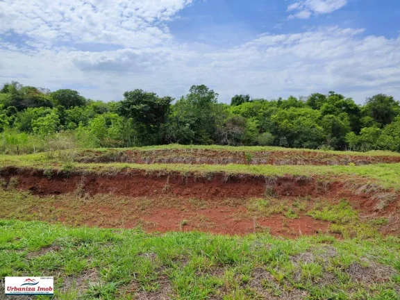 Imagem Chácara à venda em Bandeirantes, 10 Hectares e casa com 2 quartos, 42,00m2