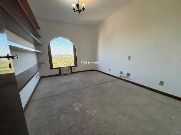 Imagem Apartamento de Luxo à Venda na Vila Madalena, São Paulo-SP - 2 Quartos, 2 Suítes, 3 Salas, 4 Banheiros, 3 Vagas, 218m²!
