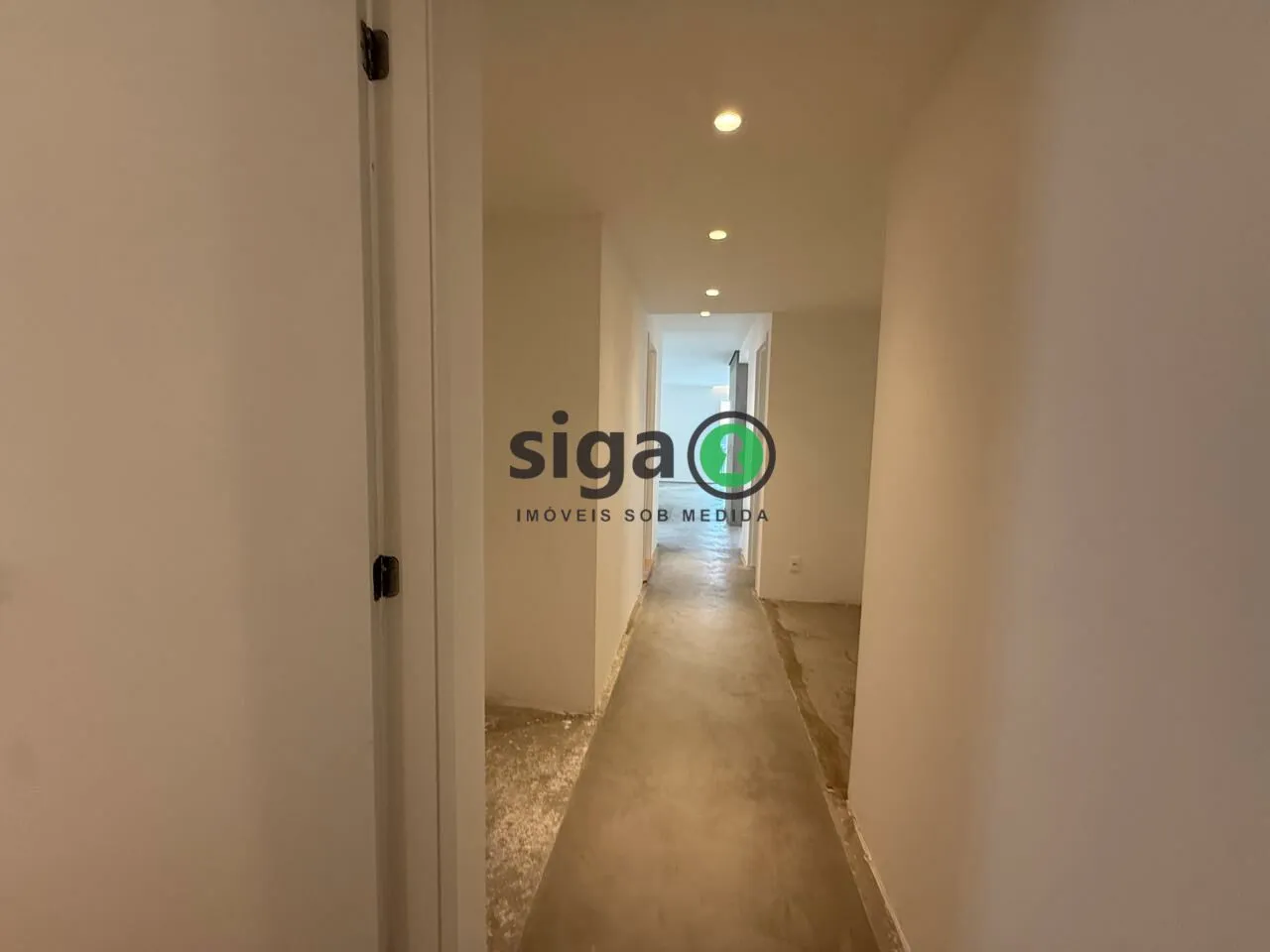 Imagem Alto Padrão no Tatuapé: 174m² com Suítes Impecáveis e 3 Vagas