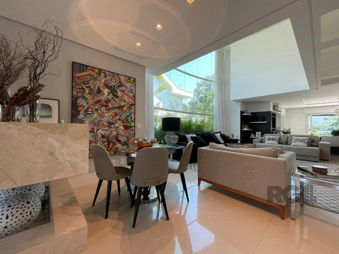 Imagem Casa de Condomínio em Atlântida Sul
