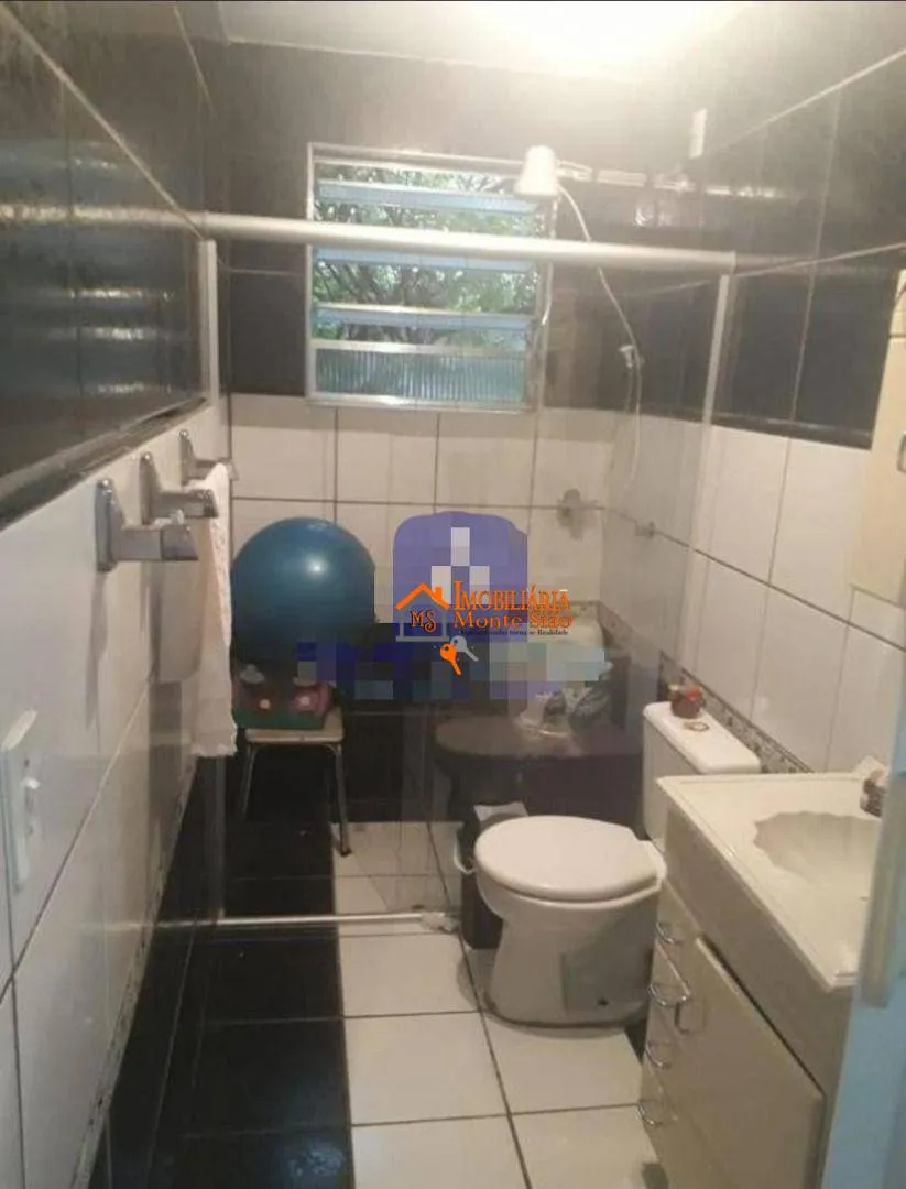 Imagem Casa com 3 dormitórios à venda, 240 m² por R$ 498.200,00 - Jardim Santa Cecília - Guarulhos/SP