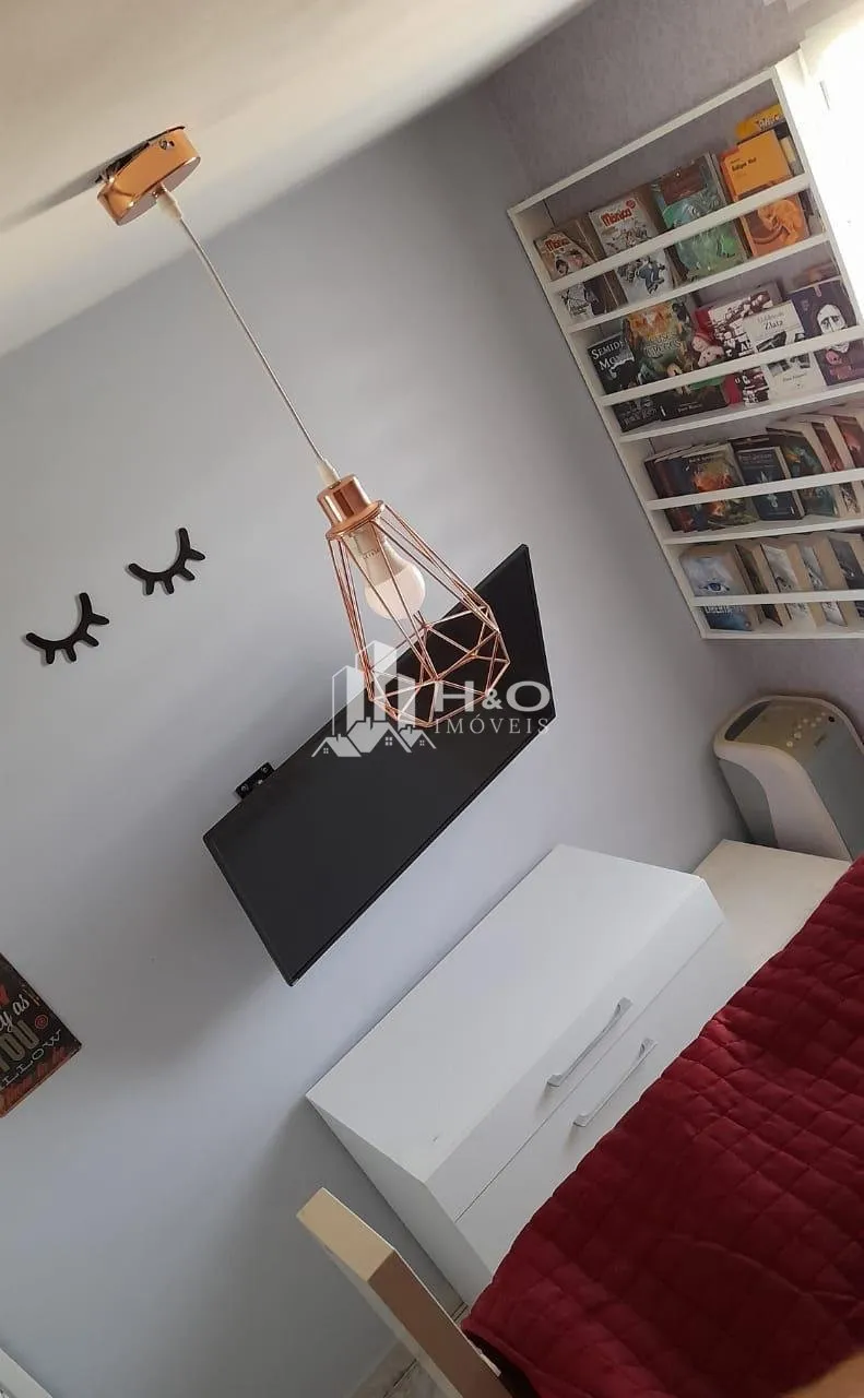 Imagem Oportunidade no Condomínio Residencial Ágata! Apartamento espaçoso com 56m², 2 dormitórios, sala, cozinha, banheiro, área de serviço e 1 vaga de garagem demarcada.
