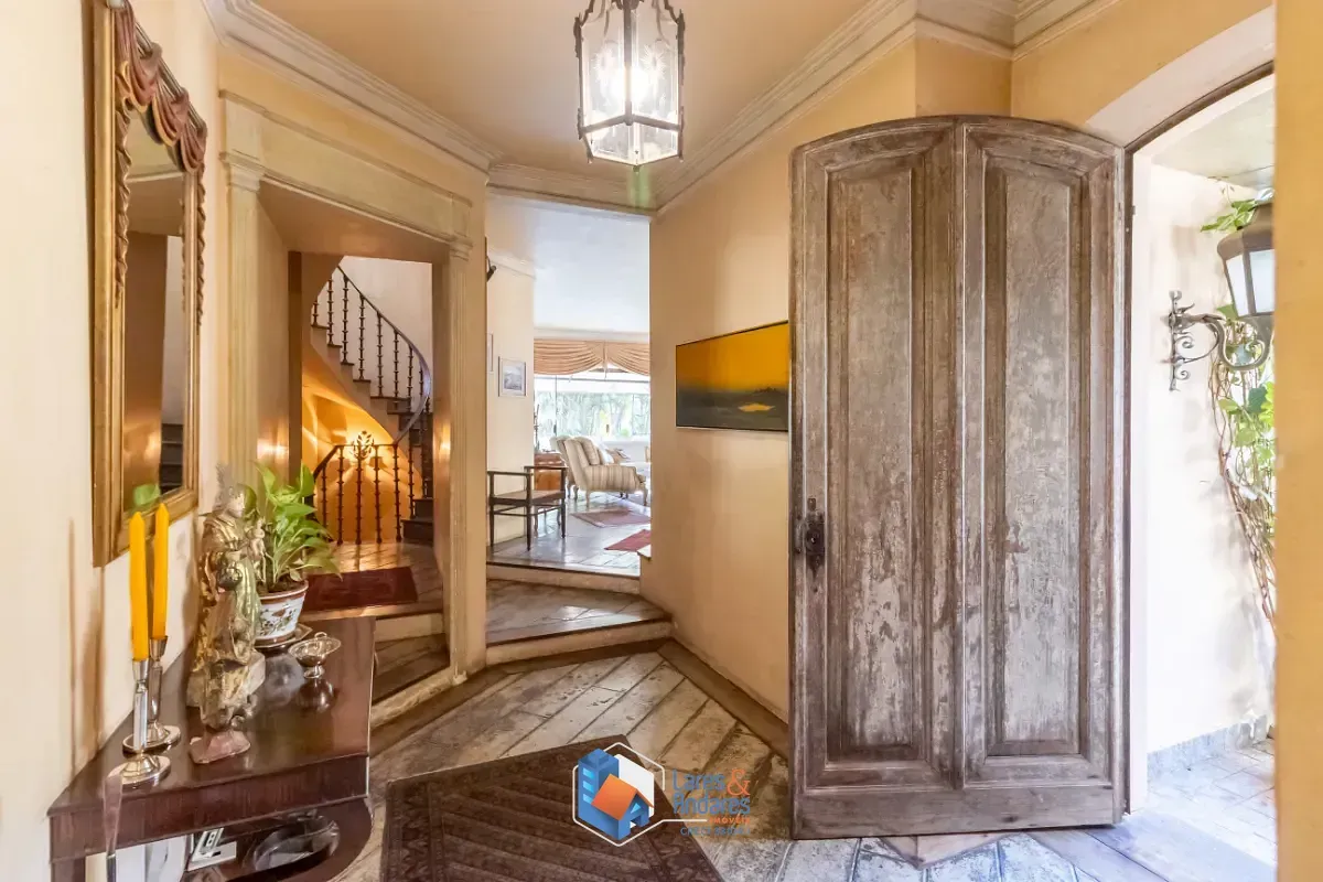 Imagem Casa para venda em Jardim Guedala com 5 quartos, sendo 2 suítes, 447m²