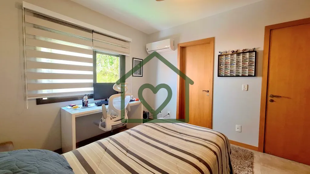 Imagem A/J BROKERS VENDE NO BAIRRO RIO BRANCO EM PORTO ALEGRE: 
 
 APARTAMENTO GARDEN TIPO CASA ? SEMIMOBIL...