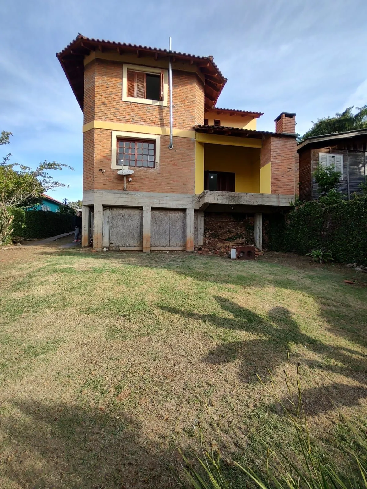 Imagem Casa com 3 dormitórios à venda no bairro, Espírito Santo, Porto Alegre