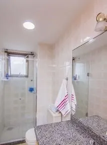 Imagem Vende-se apartamento com 3 quartos (1 suíte), 91 m² e 1 vaga - Menino Deus