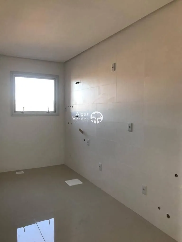 Imagem Vende-se apto prox ao centro de Gramado-4 Quartos- R$ 1.690.000,00