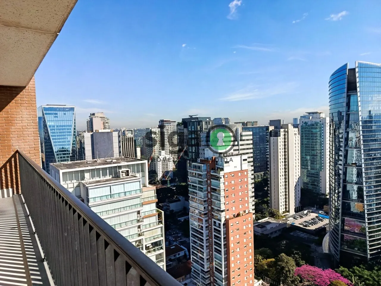 Imagem Apartamento 191 m² Itaim Bibi