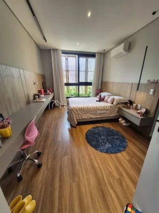Imagem Sobrado de alto padrão com 361 m² no Condomínio Santorini, em localização privilegiada e com fu...