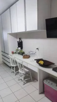 Imagem Vende MOBILIADO COM VISTA PRO MAR !!!