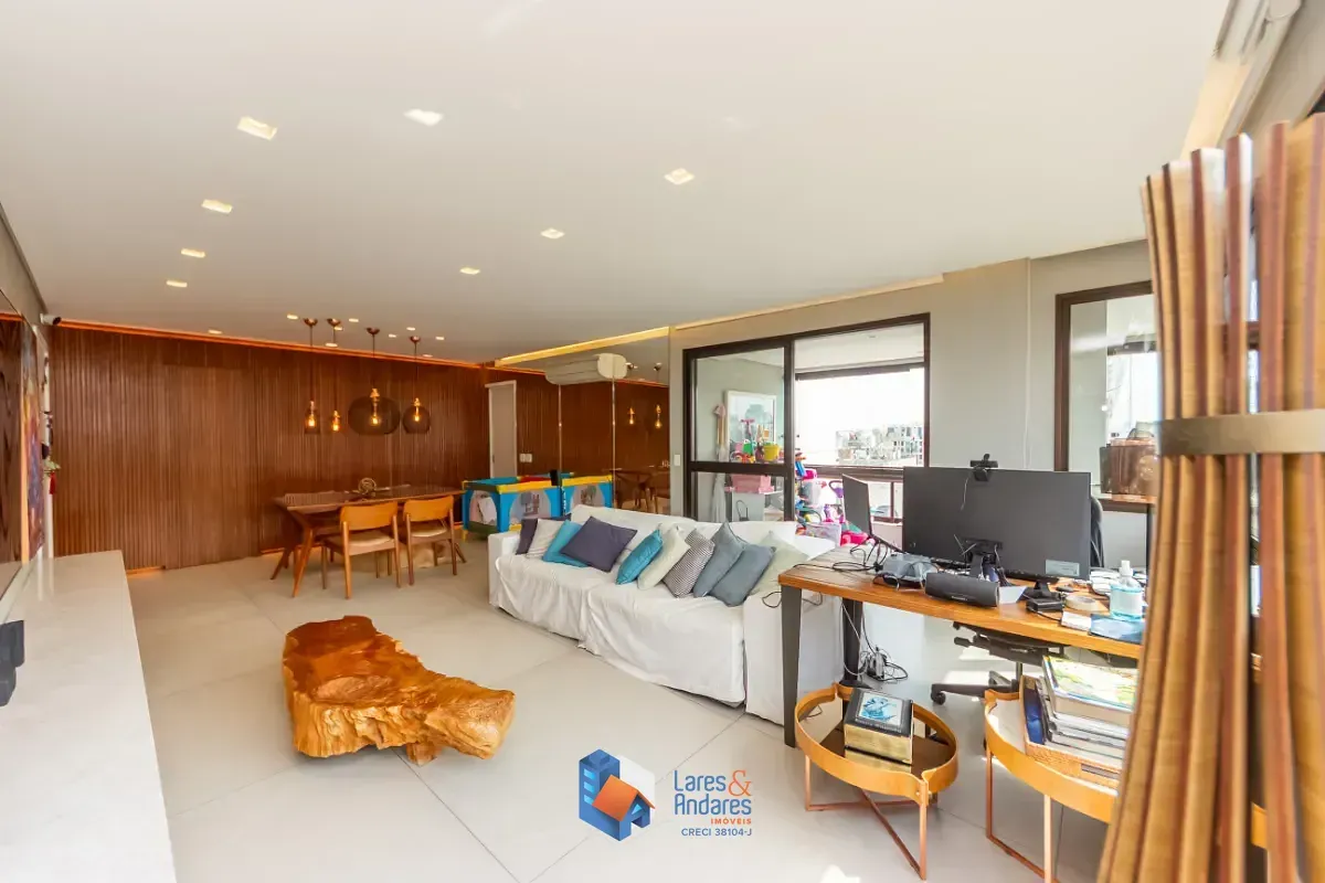 Imagem Apartamento para venda em Moema com 4 quartos, sendo 3 suítes, 162m²