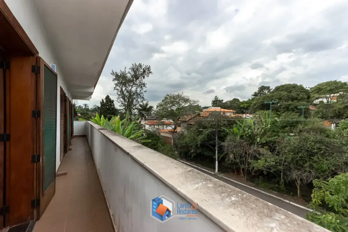 Imagem Casa para venda em Jardim dos Estados com 3 quartos, sendo 1 suíte, 410m²