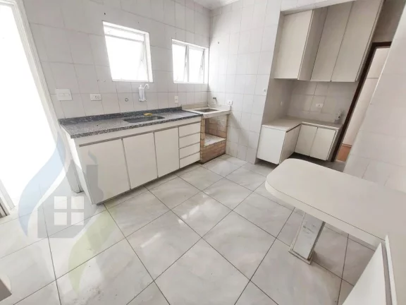 Imagem Apartamento com 145m², 4 dormitórios sendo 2 suítes, varanda, 3 banheiros, 2 vagas cobertas, em Rudge Ramos, São Bernardo do Campo